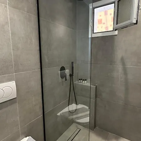 Hotel Enelia Himarë