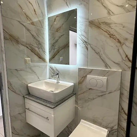 Enelia Hotel