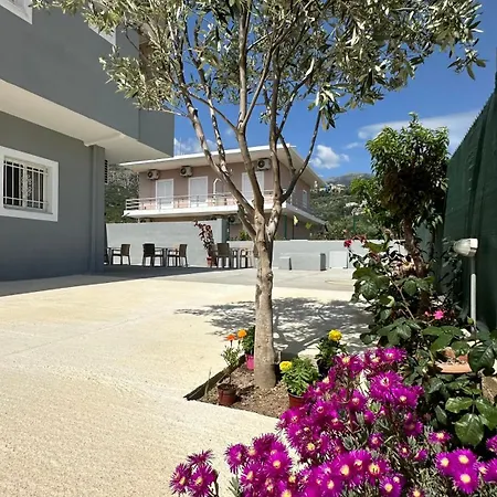 Hotel Enelia Himarë