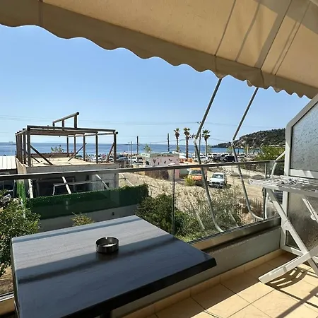 Enelia Hotel Himare