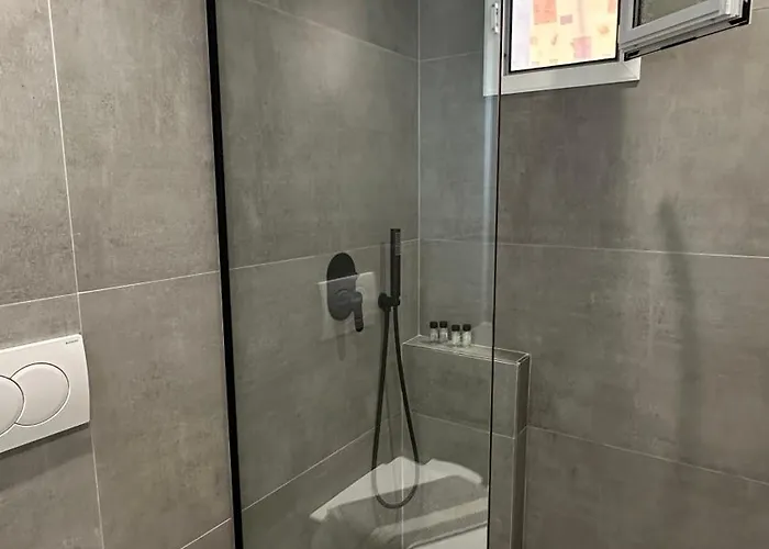 Hotel Enelia Himarë