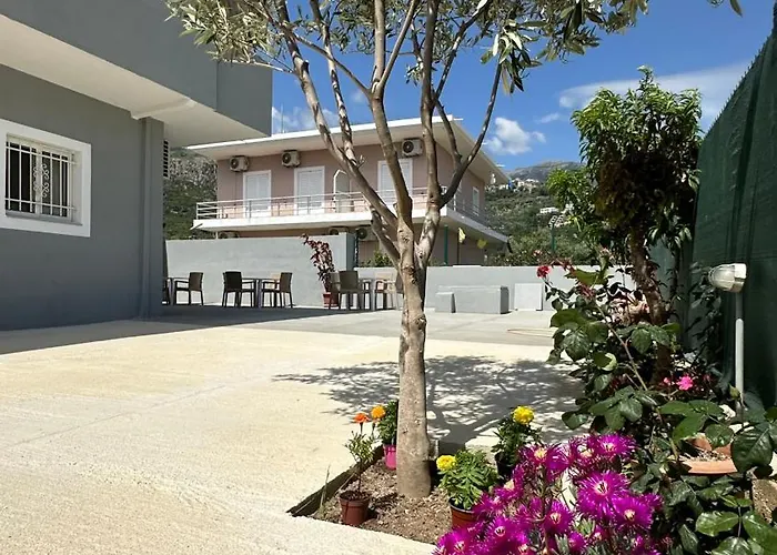 Hotel Enelia Himarë